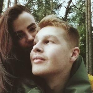 Meet your Posher, Mantas